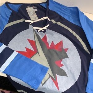 NWT. Lace up Majestic NHL Womens 3/4 sleeve
